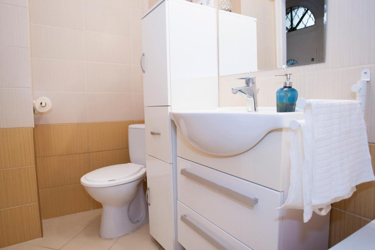 Christine-2 Bedrooms Apartment In The Downtown Budapest Exterior photo